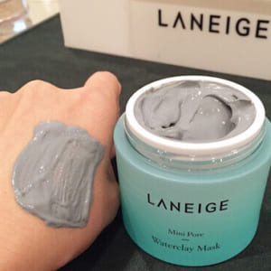 mat-na-dat-set-se-khit-lo-chan-long-laneige-mini-pore-waterclay-mask-(2)