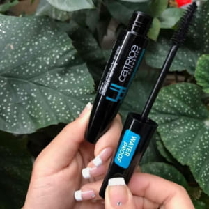 thiết kế đầu cọ mascara catrice
