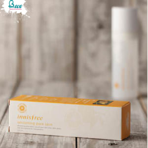 nuoc-hoa-hong-lam-sang-da-innisfree-whitening-pore-skin