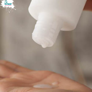 nuoc-hoa-hong-lam-sang-da-innisfree-whitening-pore-skin