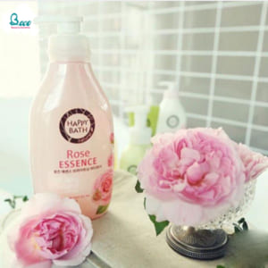 sua-tam-tinh-chat-hoa-hong-happy-bath-rose-essence-body-wash
