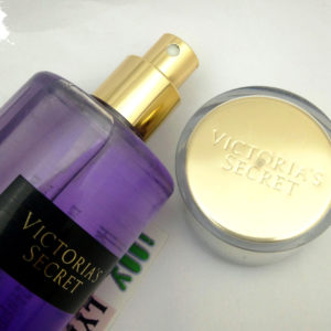 Xịt Thơm Body Victoria’s