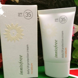 Kem Chống Nắng Kiềm Dầu Innisfree No Sebum Daily UV Protection Cream SPF 35 PA+++