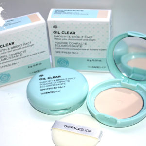 Phấn Phủ Bột Kiềm Dầu Trong Suốt Oil Clear Blotting Powder