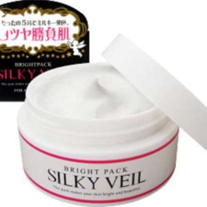 Kem Dưỡng Trắng Da Silky Veil Của Nhật