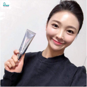 Kem Dưỡng Trắng Da 9Wishes VB