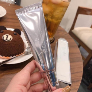 Kem Dưỡng Trắng Da 9Wishes VB