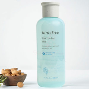 Nước Hoa Hồng Cho Da Mụn