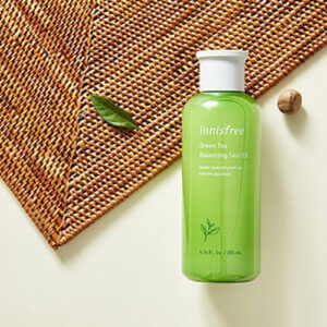 Nước Hoa Hồng Innisfree